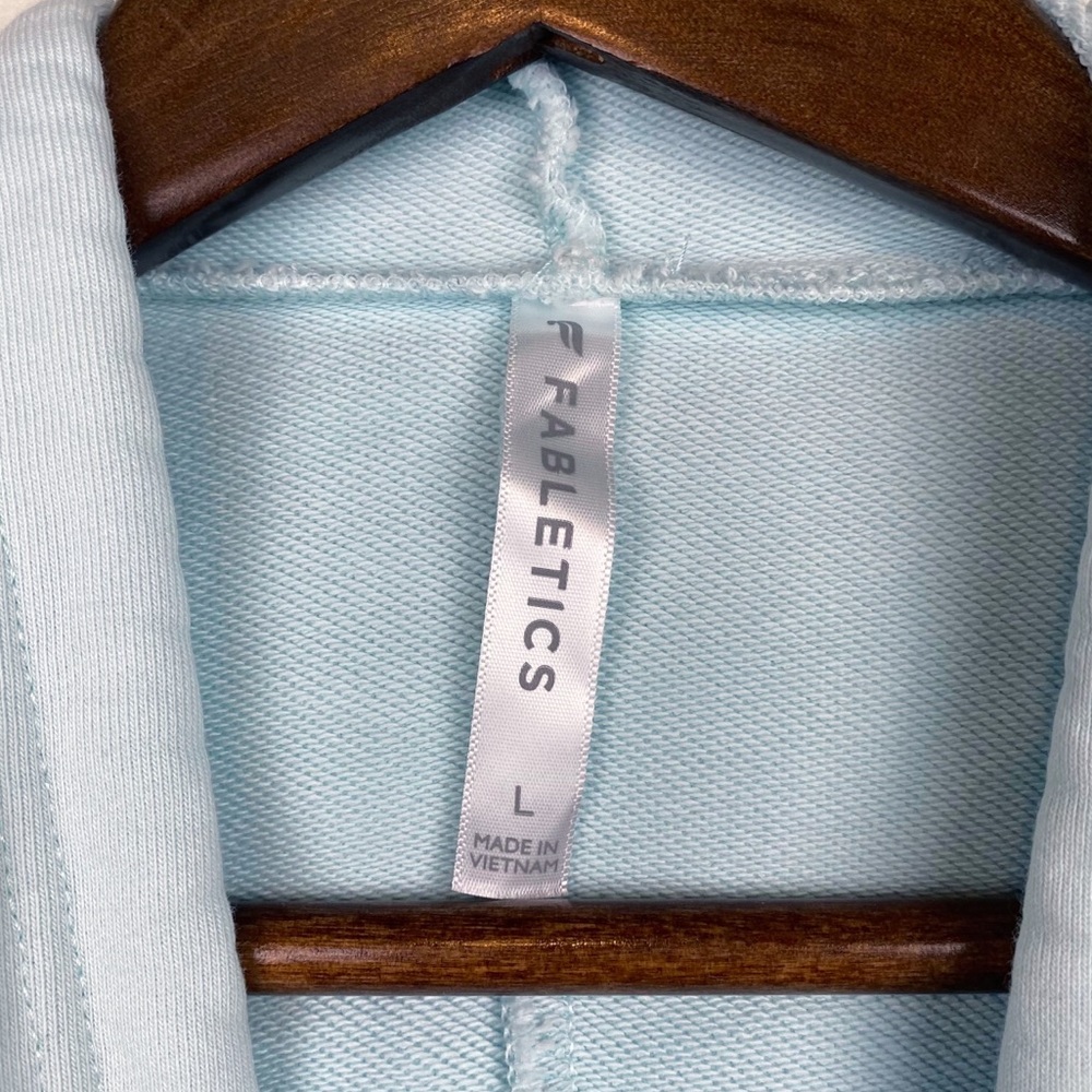 Fabletics Sweatshirt Pleated Pullover Hoodie Large - image 4